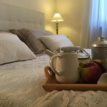 Pietra E Glicine Bed & Breakfast Pieve a Nievole