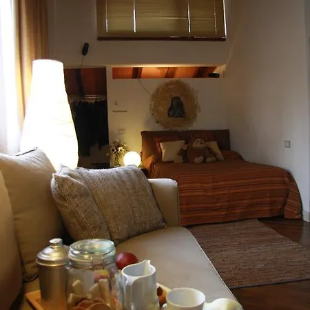 Bed & Breakfast Pietra E Glicine 2*